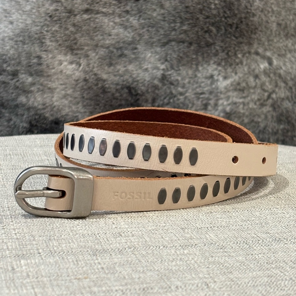Fossil Women's Leather Belt with Silver Metal Details